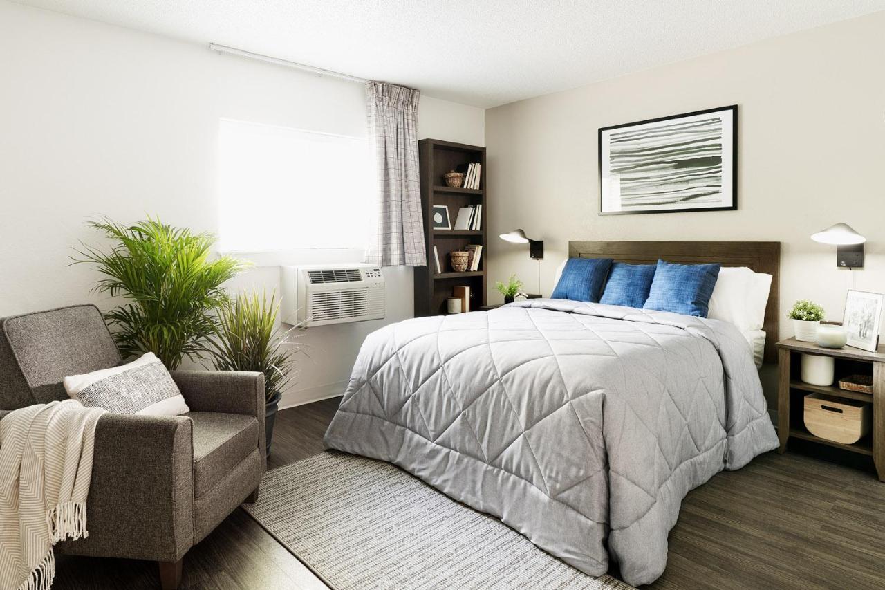 Intown Suites Extended Stay Louisville Ky - Airport エクステリア 写真